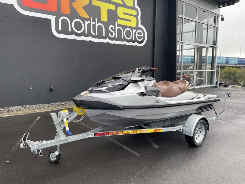 2019 SeaDoo GTX 300 Jet Ski62867853001601111