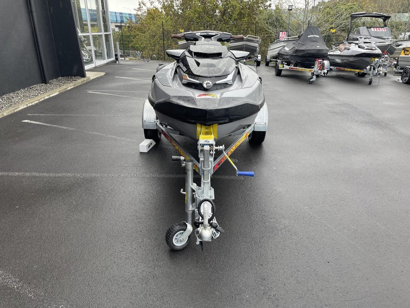 2019 SeaDoo GTX 300 Jet Ski62867853001601112