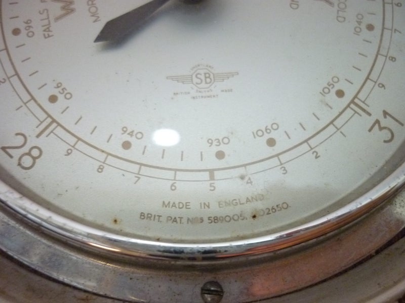 BAROMETER. ENGLISH ELM WOOD. Carousel 2