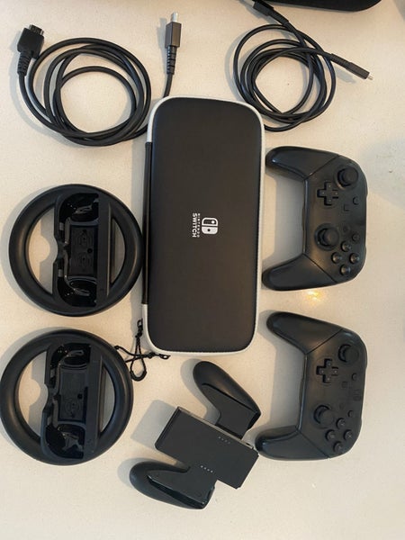 Nintendo Switch and extras Carousel 3