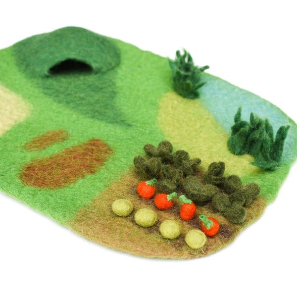 Tara Treasures Farm Felt Play Mat Playscape Carousel 2