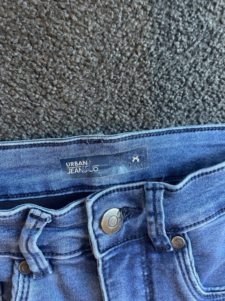 Women’s soft touch jeans size 8 Carousel 2