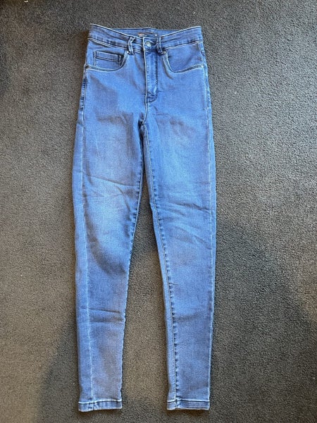 Women’s soft touch jeans size 8 Carousel 1
