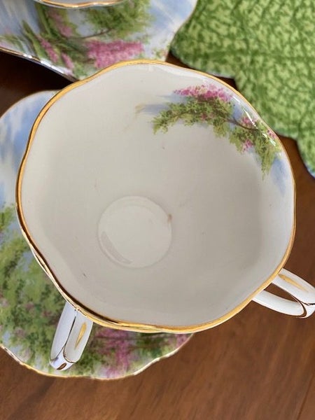 Royal Albert - Trios, Sugar Bowl and Platter62863856017281113