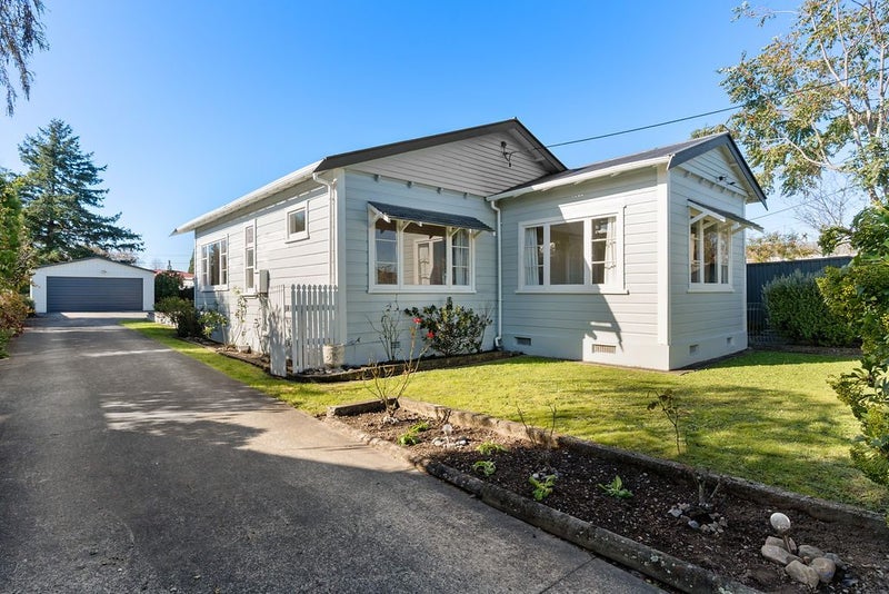 Image 1 of 25