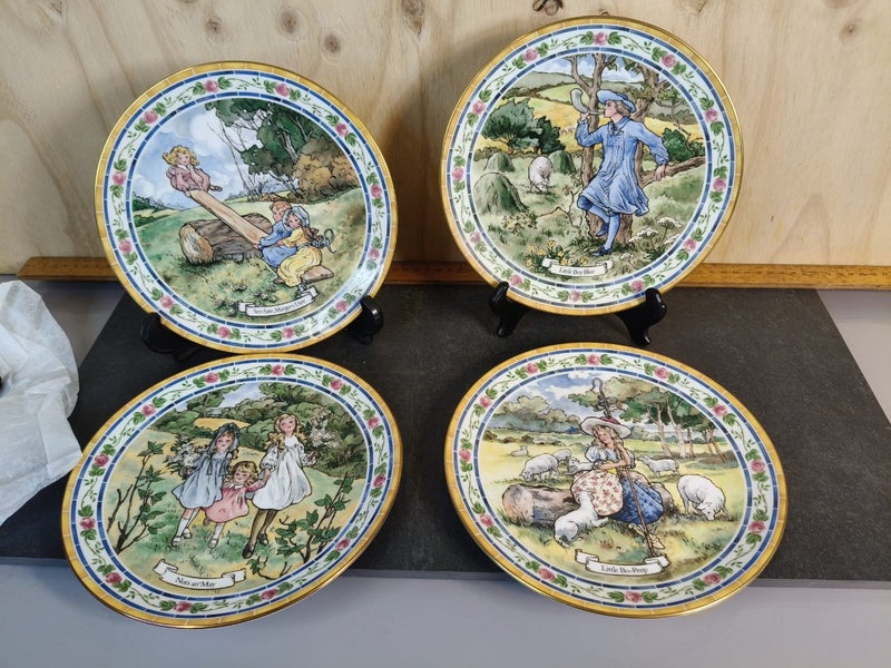 Royal Doulton nursery rhyme plates. Carousel 1