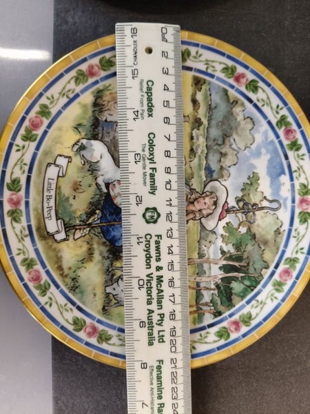 Royal Doulton nursery rhyme plates. Carousel 11