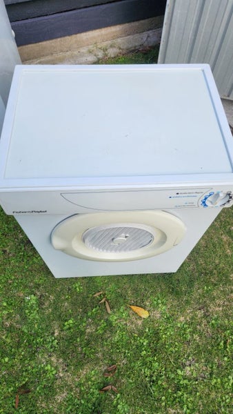 F & P 4KG DRYER Carousel 2
