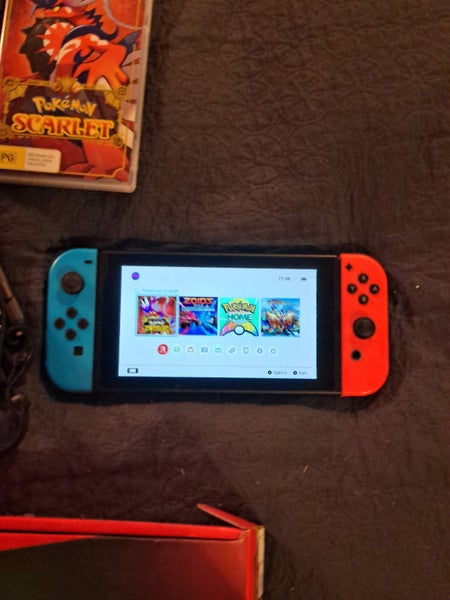 Nintendo Switch bundle with one Pokémon game. Carousel 1