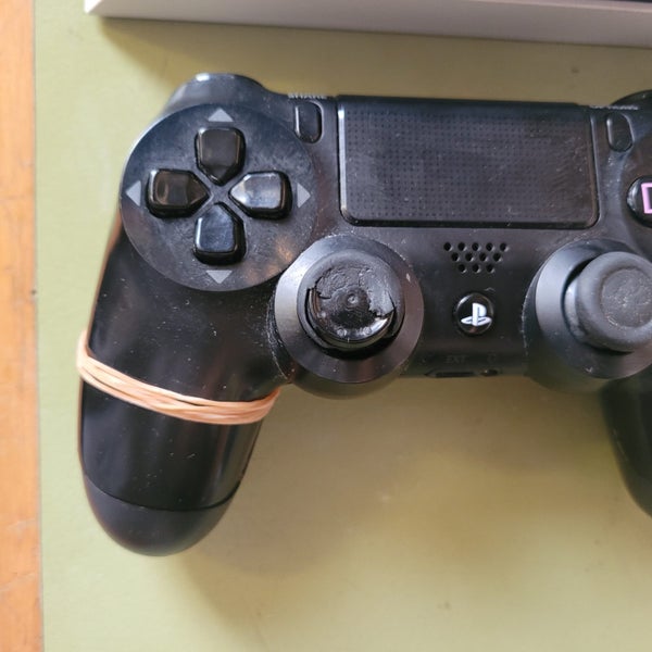 PlayStation 4 500GB Console + 2 Controllers Carousel 2