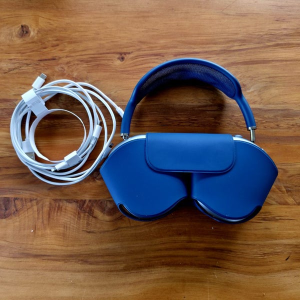 AirPods Max – Blue | Excellent Condition + Case Carousel 8
