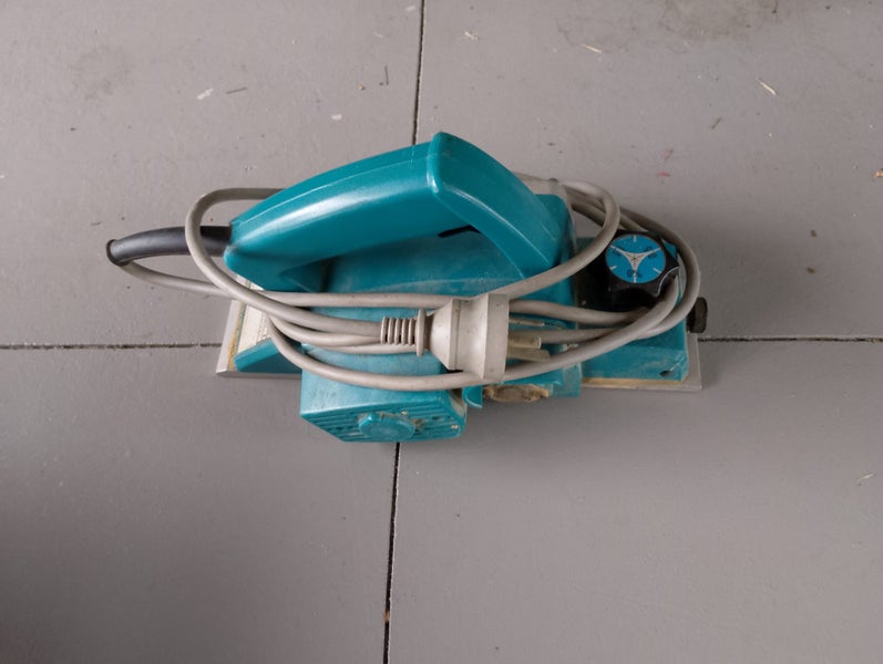 Makita Electric Planer Carousel 1