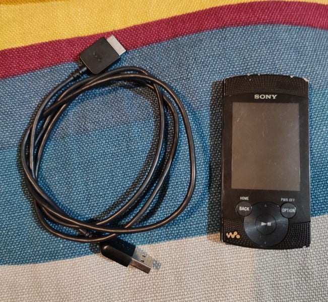 *Sony Old School NWZ-S544 8GB Digital Media Player / MP3* Carousel 11