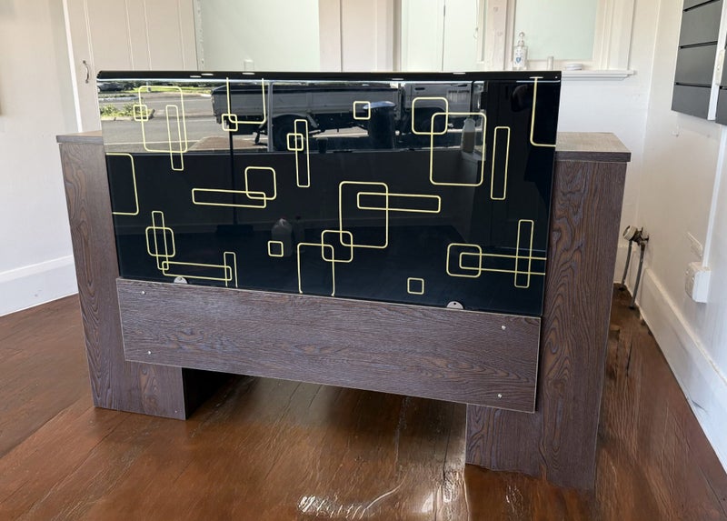 Reception Desk Carousel 3