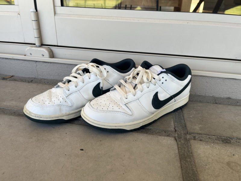 Nike Dunk Low Carousel 1