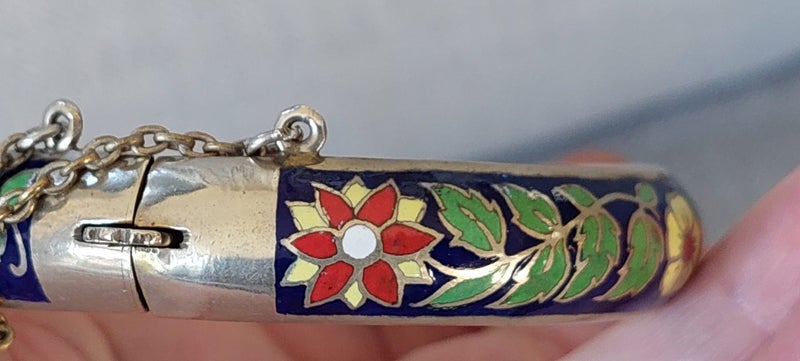 OLD SILVER and ENAMEL EXQUISITELY DESIGNED BANGLE or BRACELET with SAFETY CHAIN Carousel 2