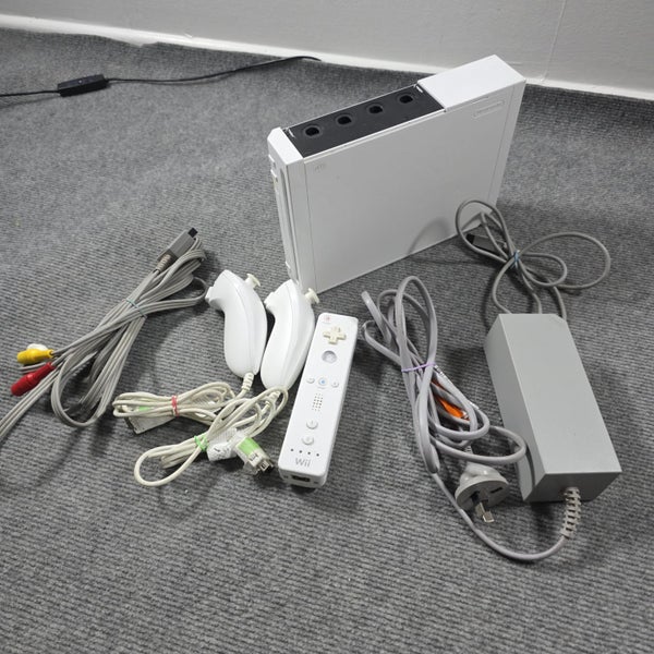 Nintendo Wii Console Bundle PAL Carousel 1