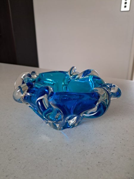 Blue vintage Murano Glass ashtray Carousel 2