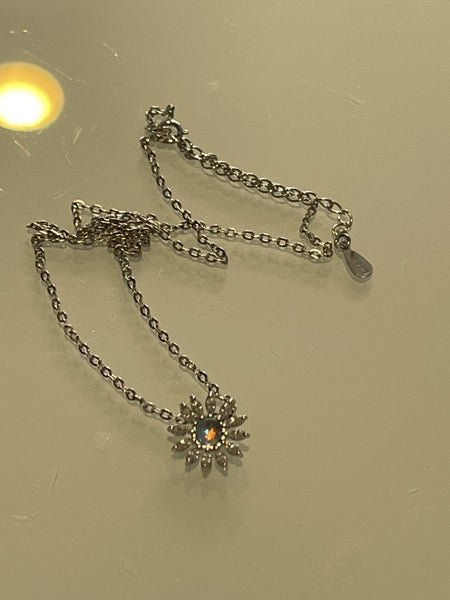 $1 reserve// 2000s sterling silver S925 stamped SunFlower necklace Carousel 1