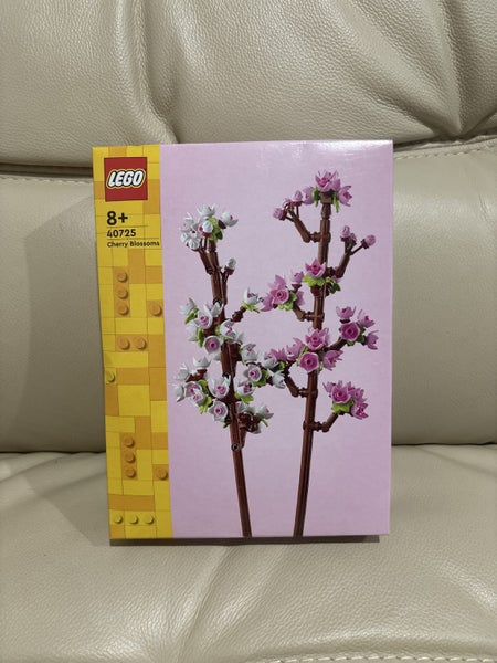 $1 Reserve LEGO 40725 - Cherry Blossoms ~NEW! Ping Available~ Carousel 1