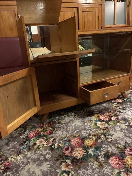 1960s retro drinks and display cabinet Carousel 5
