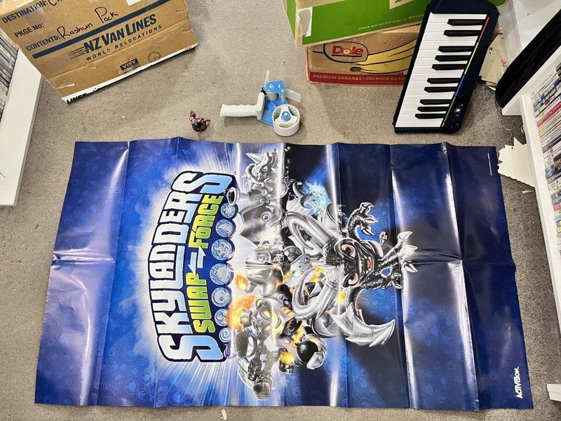 Skylanders Swap Force POSTER *ENORMOUS 130cm HIGH! Carousel 2
