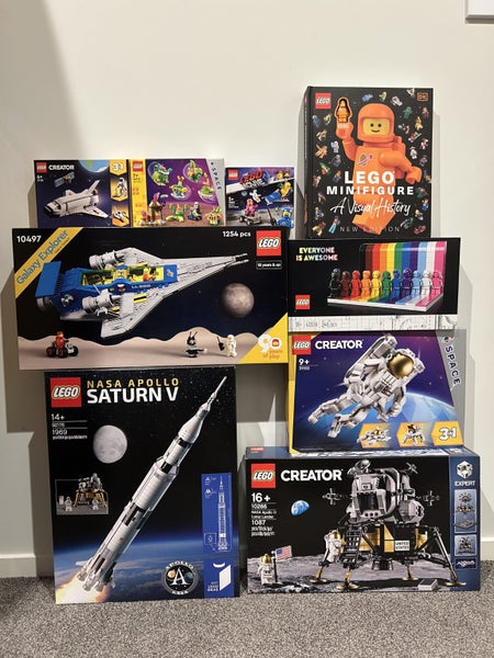 LEGO 31134, 40715, 70841, 10497, 40516, 31152, 92176, 10266 Space Astronaut NASA Carousel 1