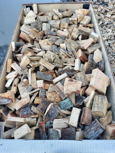 Macro Oregon & Larch Firewood/Slabwood 4 m loads Carousel 1
