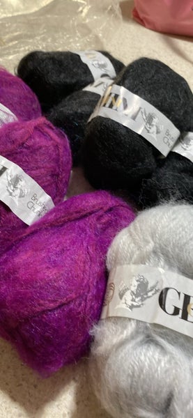 Gemini brushed chunky yarn Carousel 1