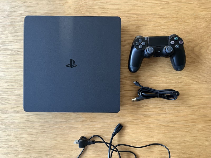 Playstation 4 / PS4 Slim 1Tb - console only Carousel 2