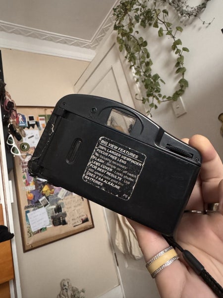 Vivid EZ Point n Shoot - film camera Carousel 2