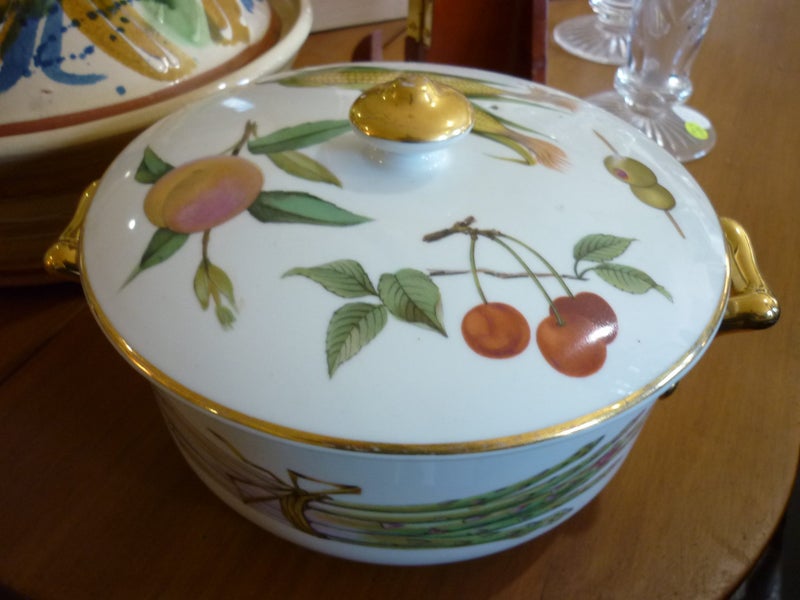 ROYAL WORCESTER EVESHAM TUREEN/OVENWARE.63612131647491113