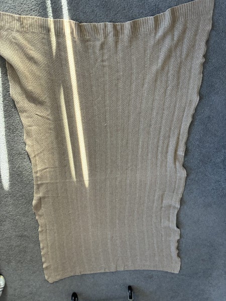 Untouched World Merino Shawl-Throw Carousel 3