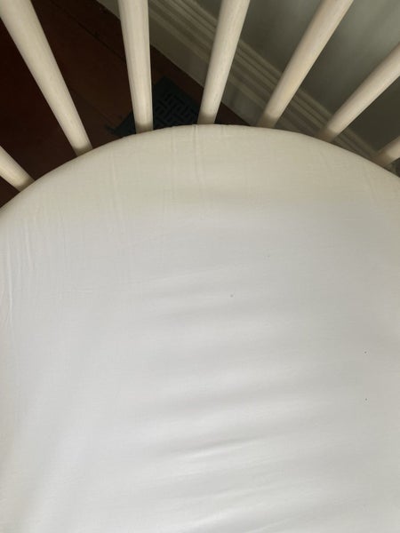 Beautiful white wash wood cot - mini oval size Carousel 10