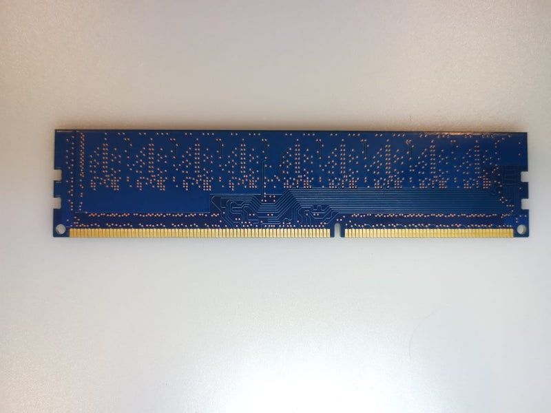 4 GB RAM DDR3 ECC, HMT451U7AFR8A-PB Carousel 2