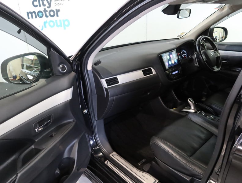 2013 Mitsubishi Outlander 2.0*PHEV*4WD* LEATHER*62864758575233113