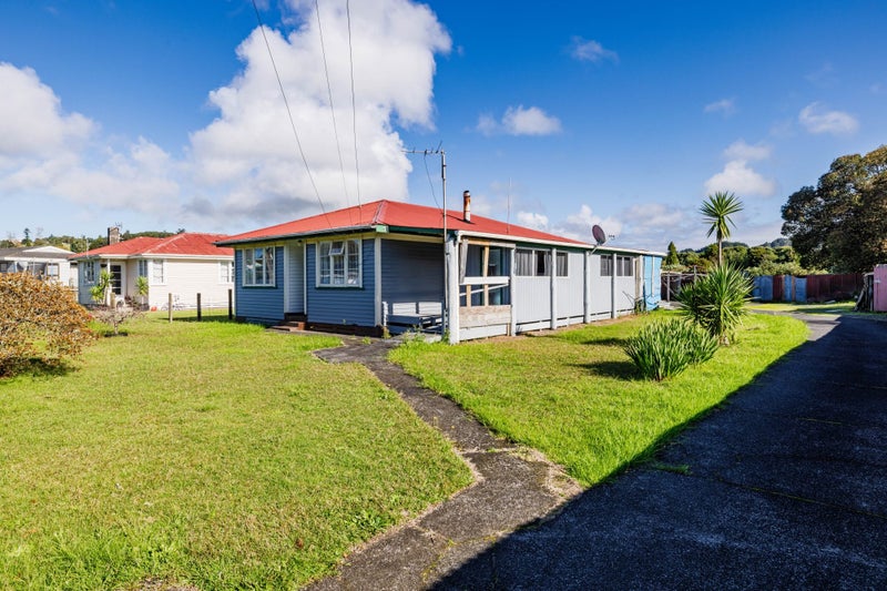 Image 1 of 18