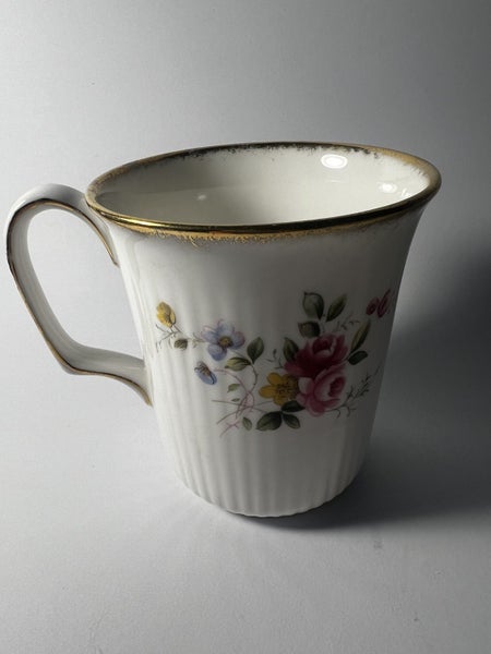 +ROYAL ALBERT COFFEE CAN/CUP- tenderness62863855933059111