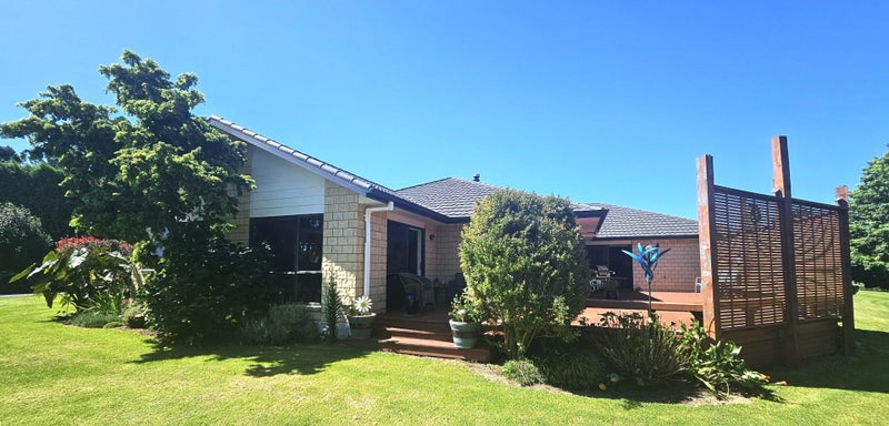 Image 1 of 18