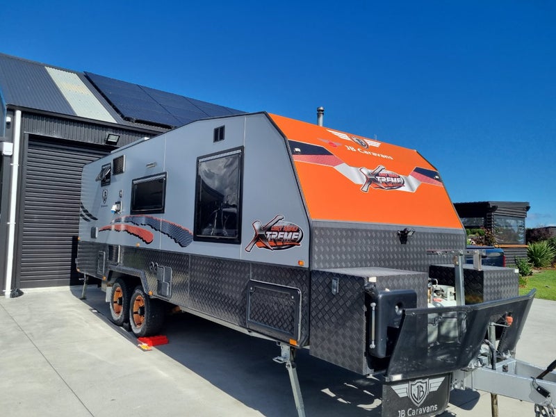 JB Dirt Road Xtreme 22' - 2019 Carousel 2