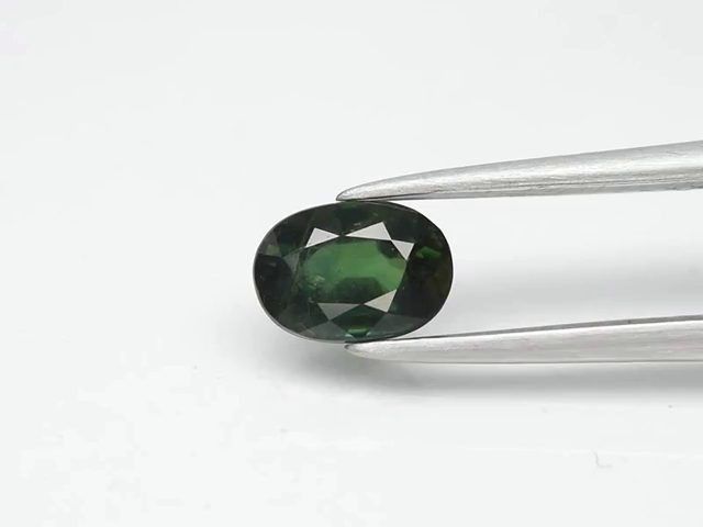 $1 RES * Buy Now $1,399.00 * 0.89ct Green Oval Sapphire Loose Gemstone Carousel 2