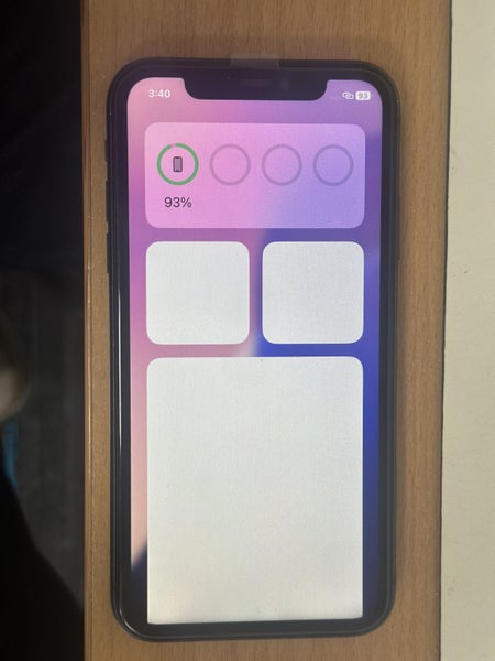iPhone 11 Carousel 1