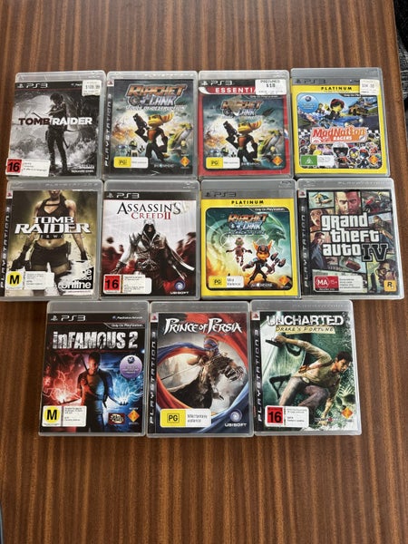 PlayStation 3 + 2 controllers + 11 games Carousel 3