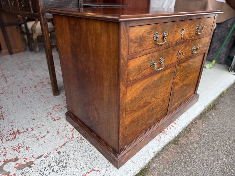 Aa Antique Flamed Mahogany Cabinet with 2 Drawers Carousel 2