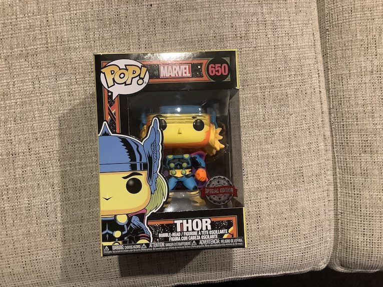 x5 Black Light Marvel Funko Pop! Vinyls Carousel 2