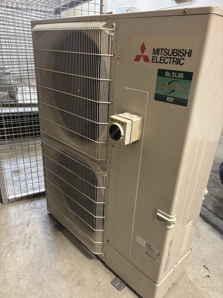 Air conditioning second hand Carousel 1
