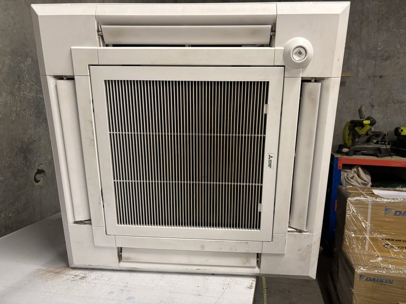 Air conditioning second hand Carousel 5
