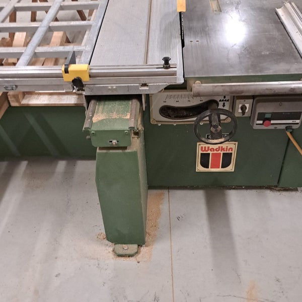 Wadkin table saw Carousel 1