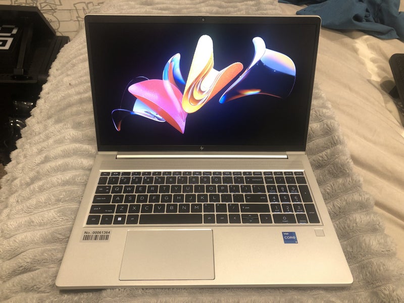 HP Elitebook 650 G10, 15.6", Intel Core I5-1335U, 24GB DDR4, 772GB Storage.628638482364191118