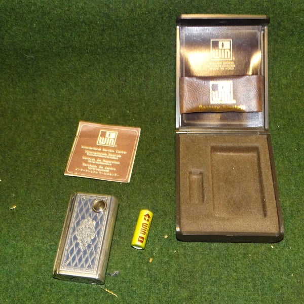 Vintage / Boxed Win Battery Electric Cigarette Lighter & Juvena Electronic Carousel 2